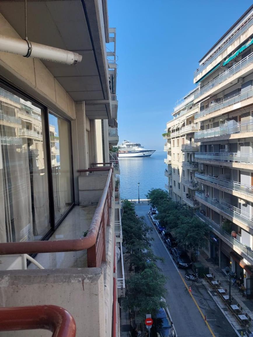 Fabulous Sea View Apartment 塞萨洛尼基 外观 照片